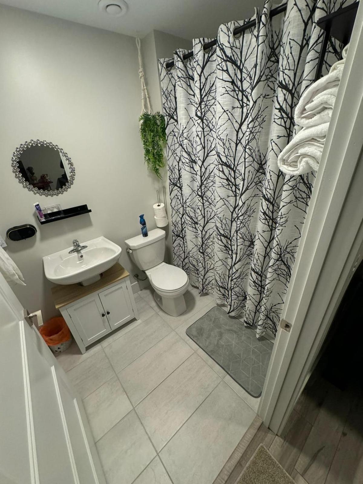 Choicest Cozy Stay Halifax Eksteriør billede